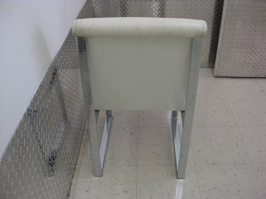 Single, Set of Two or Three Chairs in the Manner of Milo Baughman In Good Condition For Sale In Bronx, NY