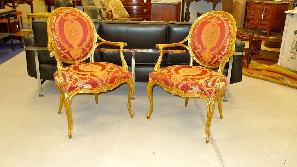 Salon Suite by Galimberti Lino - Settee And Pair Arm Chairs In Good Condition For Sale In Hanover, MA