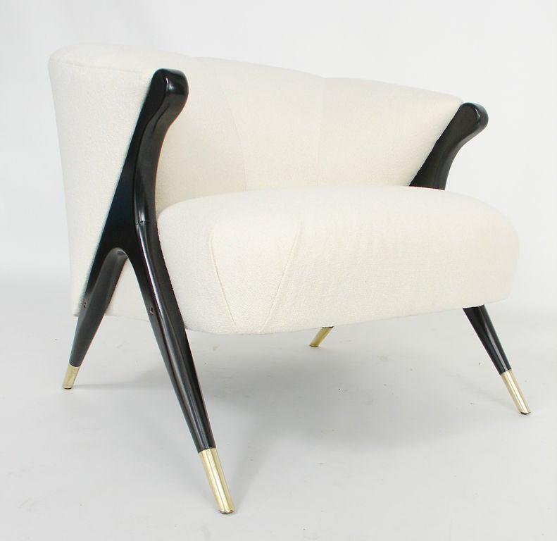 Pair of Sculptural Modernist Lounge Chairs by Karpen 1