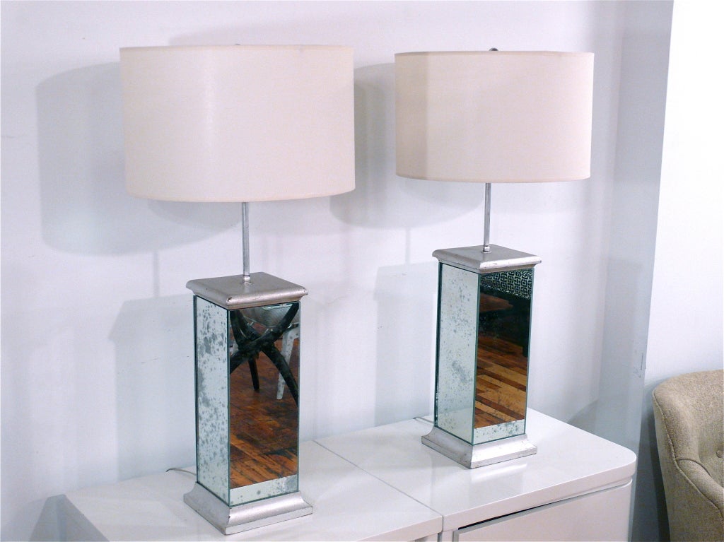 Pair of Mirrored Silver Leaf LampsLamps 3