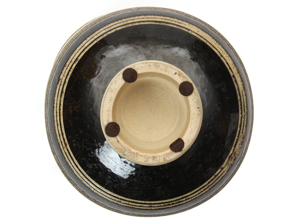 Mid-20th Century Japanese pottery bowl