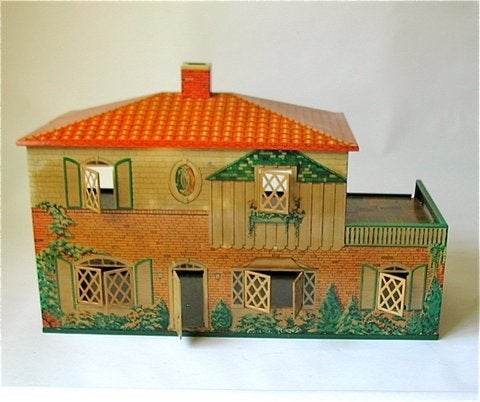 Collection of Doll Houses by Marx, T. Cohn and Playsteel 4