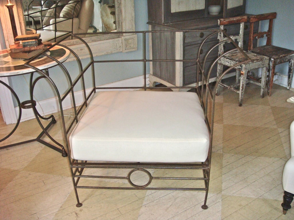 Large Unusual Iron Chair In Excellent Condition For Sale In Bridgehampton, NY