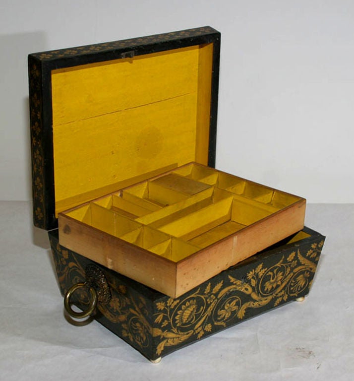 A REGENCY PENWORK WORK BOX. ENGLISH, CIRCA 1820 For Sale 3