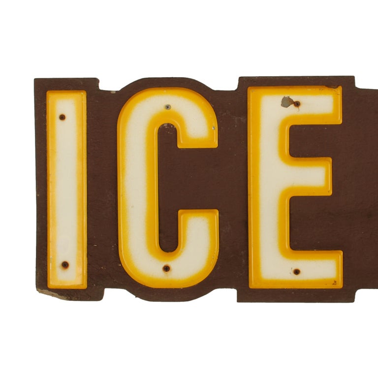 Large Ice Cream Parlor Sign, Over 8' Long In Excellent Condition In Dallas, TX