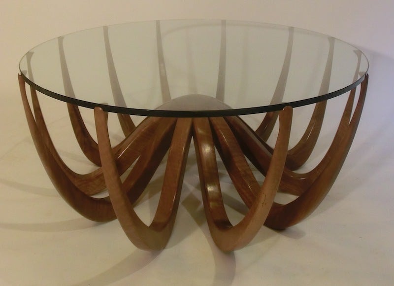 Spider low table by Loic Kerisel 1