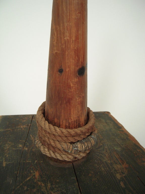 19th Century Fid and Rope Ring Toss Game 2