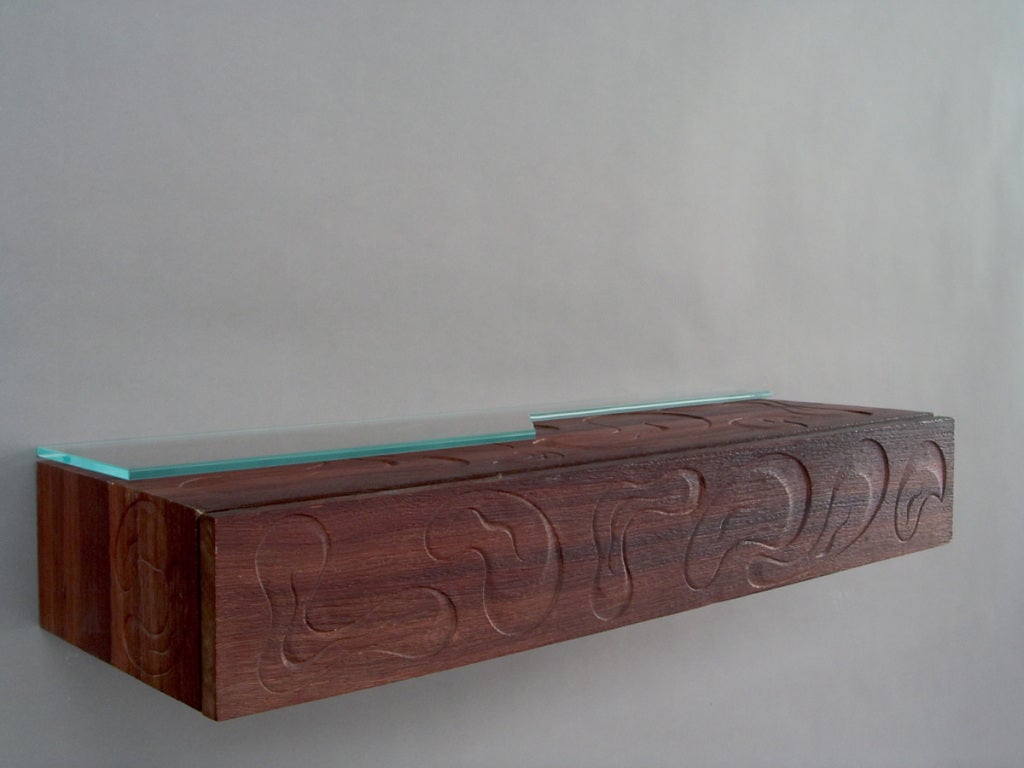 Mahogany A sculptured mahogany & glass shelf by Luisa & Ico Parisi For Sale