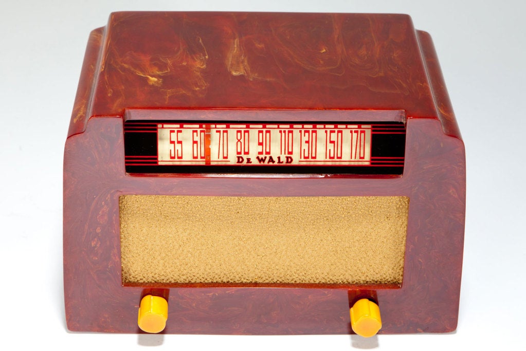 20th Century DeWald  American Art Deco Catalin Red A-502 Radio For Sale