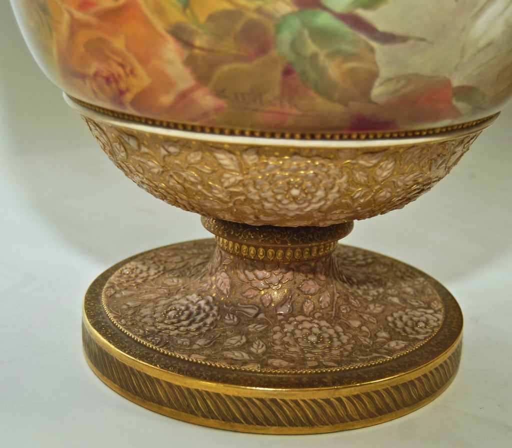 Royal Doulton Chicago World's Fair Vase For Sale 2