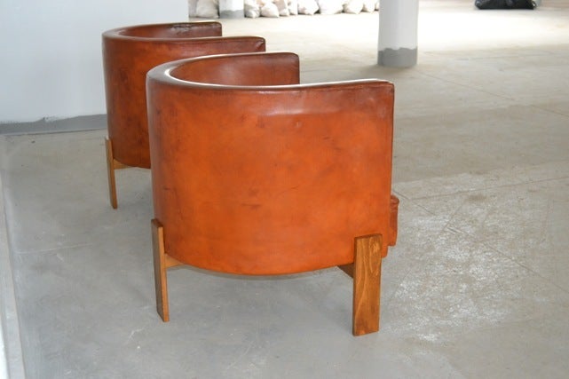 Leather Pair of chairs in patinated leather by Erik Karlström