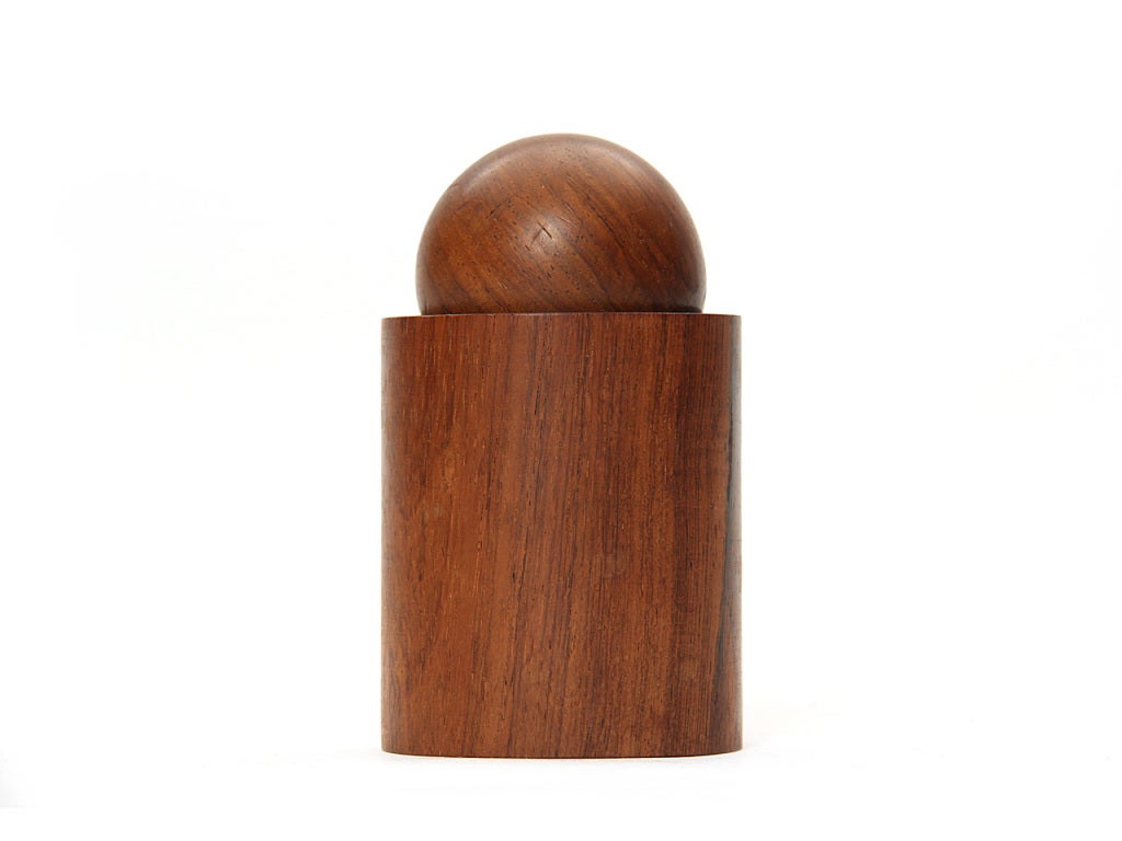 Magnetic Rosewood Executive Desk Accessories For At 1stdibs Metal Magnetic Rosewood Executive Desk Accessories For