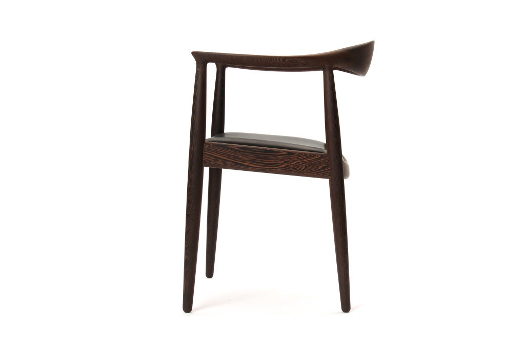 Mid-20th Century The Round Chair in Wenge by Hans J. Wegner