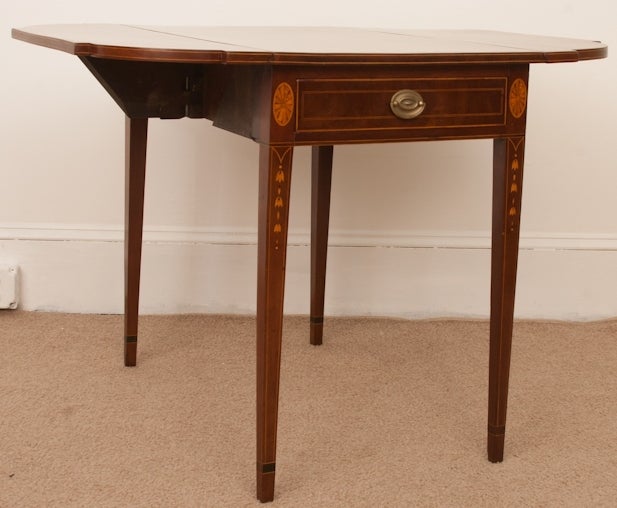 Hepplewhite Pembroke Table 3