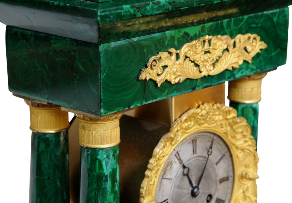 French Empire Columned Malachite Mantel Clock, with Ormolu, 19th century For Sale 4