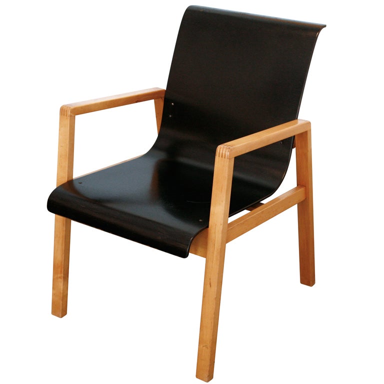 Hallway Chair by Alvar Aalto For Sale