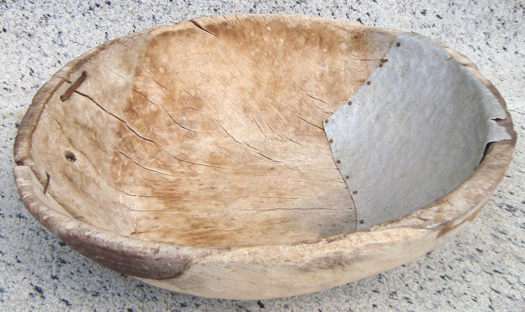 Primitive 18th C. American Wooden Bowl