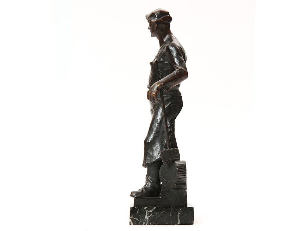 Autrichien Sculpture de forgeron en bronze d'Adolph Joseph Pohl en vente