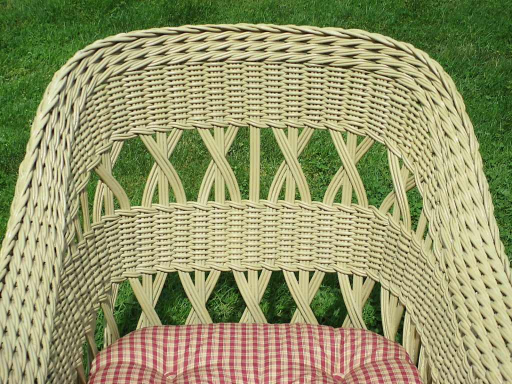 Matching Pair Bar Harbor Wicker Armchair/Rocker In Excellent Condition In Sheffield, MA