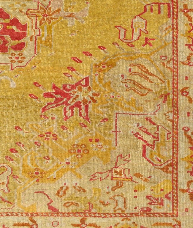 Gorgeous Antique Oushak Carpet In Good Condition In Atlanta, GA