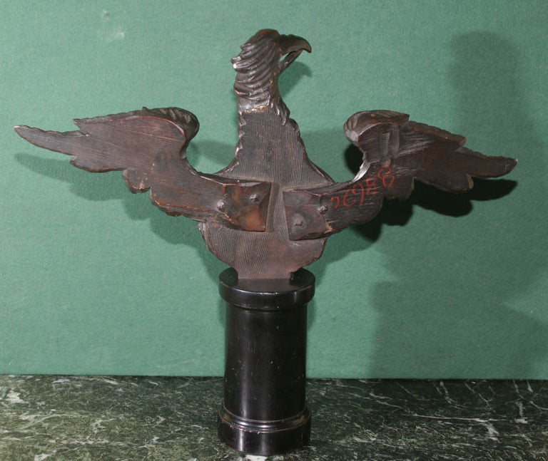 18th Century American Carved Mahogany Eagle, circa 1760 In Excellent Condition For Sale In New York, NY