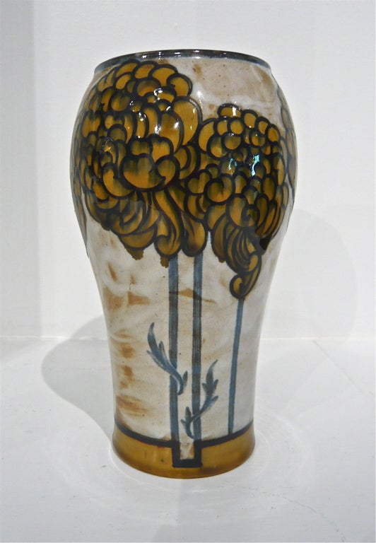 Royal Doulton Art Pottery Vase *SATURDAY SALE* 5