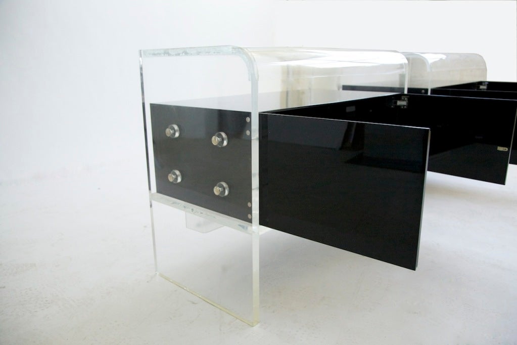 Late 20th Century Pair of Lucite Nightstands | End Tables
