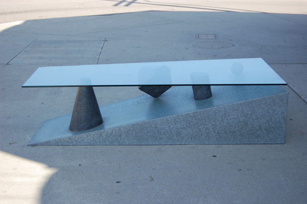 Unique and Futuristic  French 1970s Coffee Table In Excellent Condition In Pasadena, CA