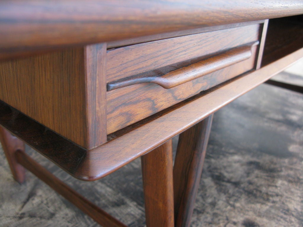 E. W. Bach Rosewood Coffee Table / Media Stand 3