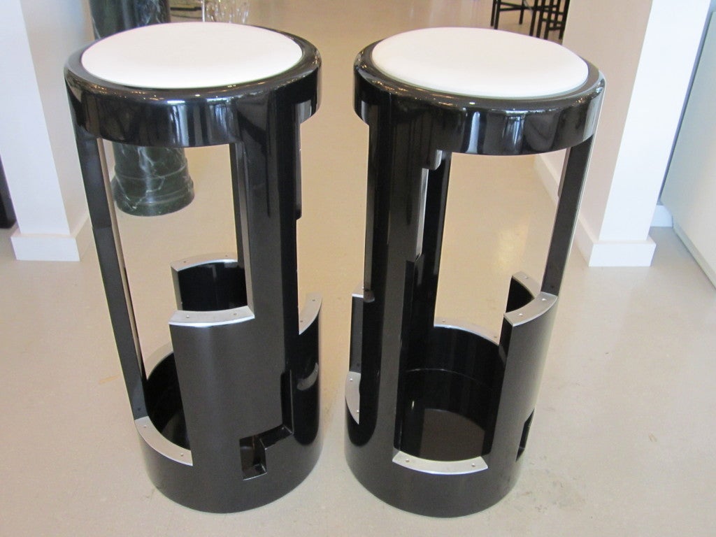Unknown Pair of Retro Black Lacquer Barstools