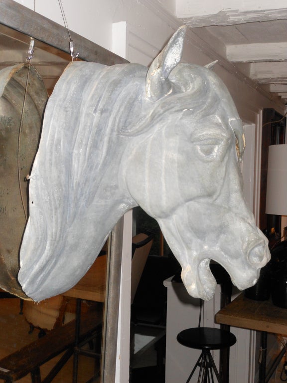 Life Size French Zinc Horse Head In Fair Condition In Bridgehampton, NY