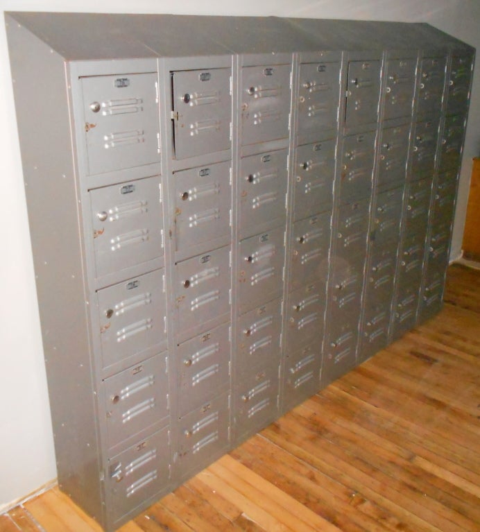Industrial Steel Storage Lockers In Excellent Condition In Madison, WI