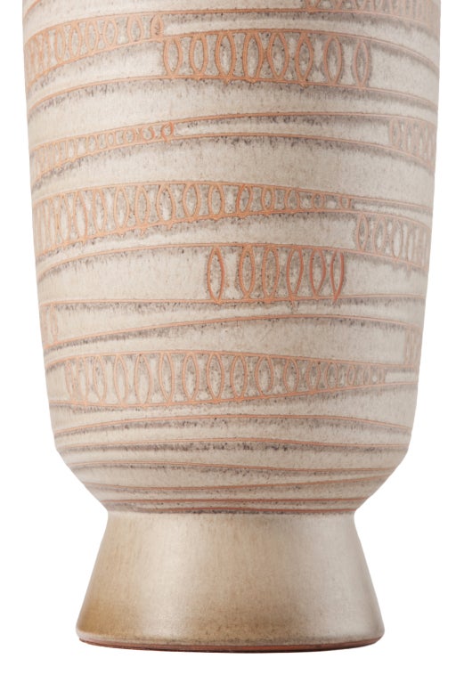 Tischlampe aus geschliffener Keramik von Design Technics (Moderne der Mitte des Jahrhunderts) im Angebot