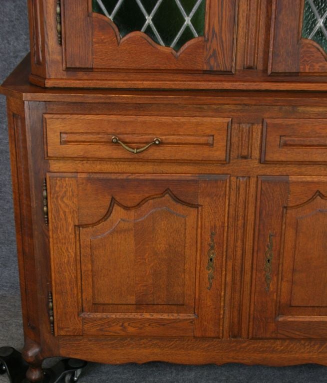 Vintage French Country Oak China Cabinet Hutch Bookcase For Sale 4