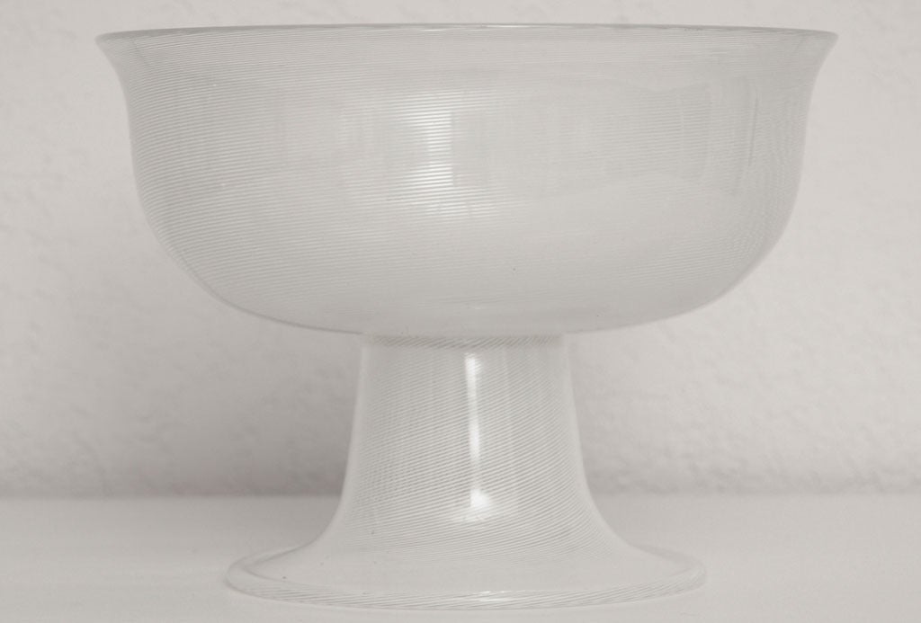 Murano Glass Footed Bowl, Fenicio Technique, Italy, Signed Venini 81' In Excellent Condition In West Palm Beach, FL