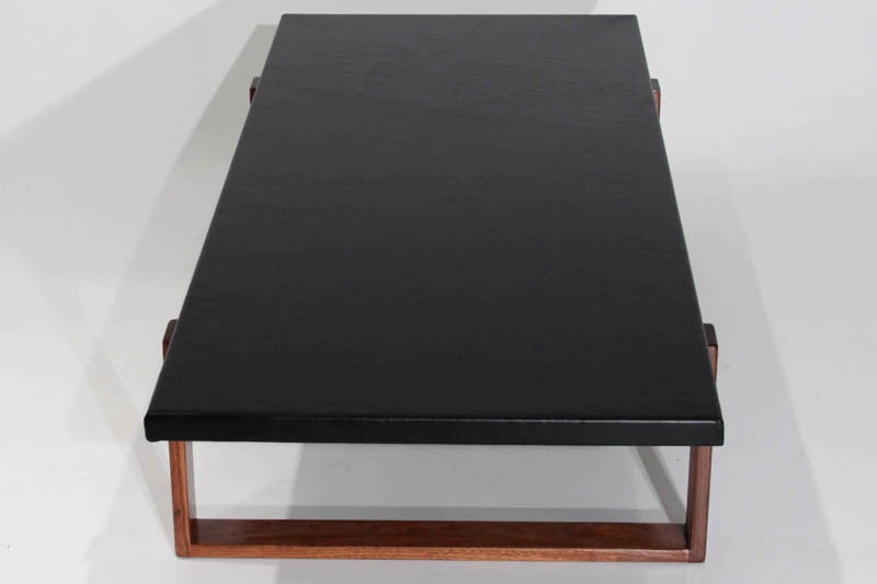 Vintage Leather Wrapped Coffee Table with Solid Walnut Base In Good Condition For Sale In Los Angeles, CA