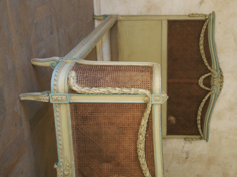 Antique Queen Size Bed