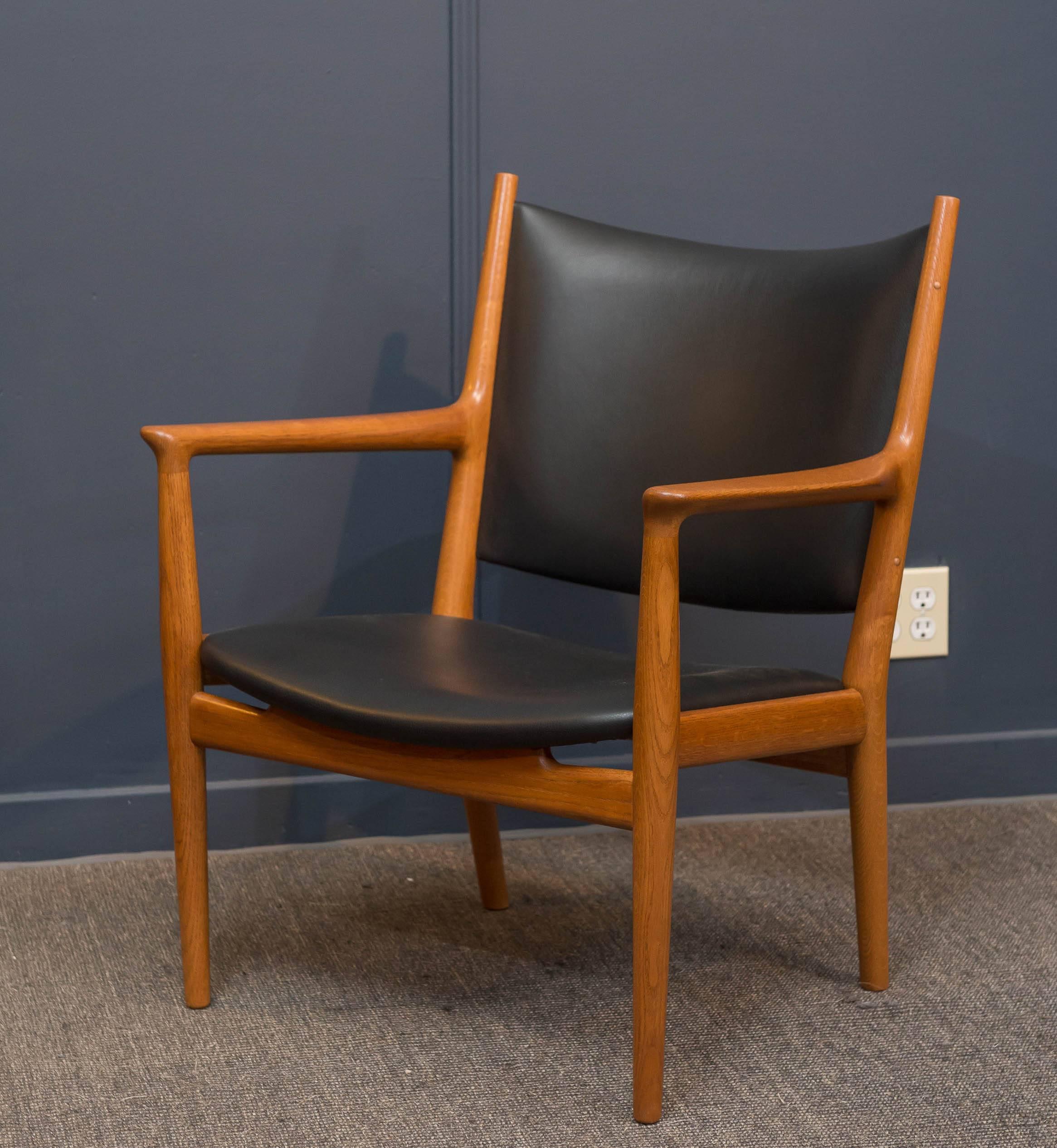 Scandinavian Modern Hans J Wegner Lounge Chair For Sale