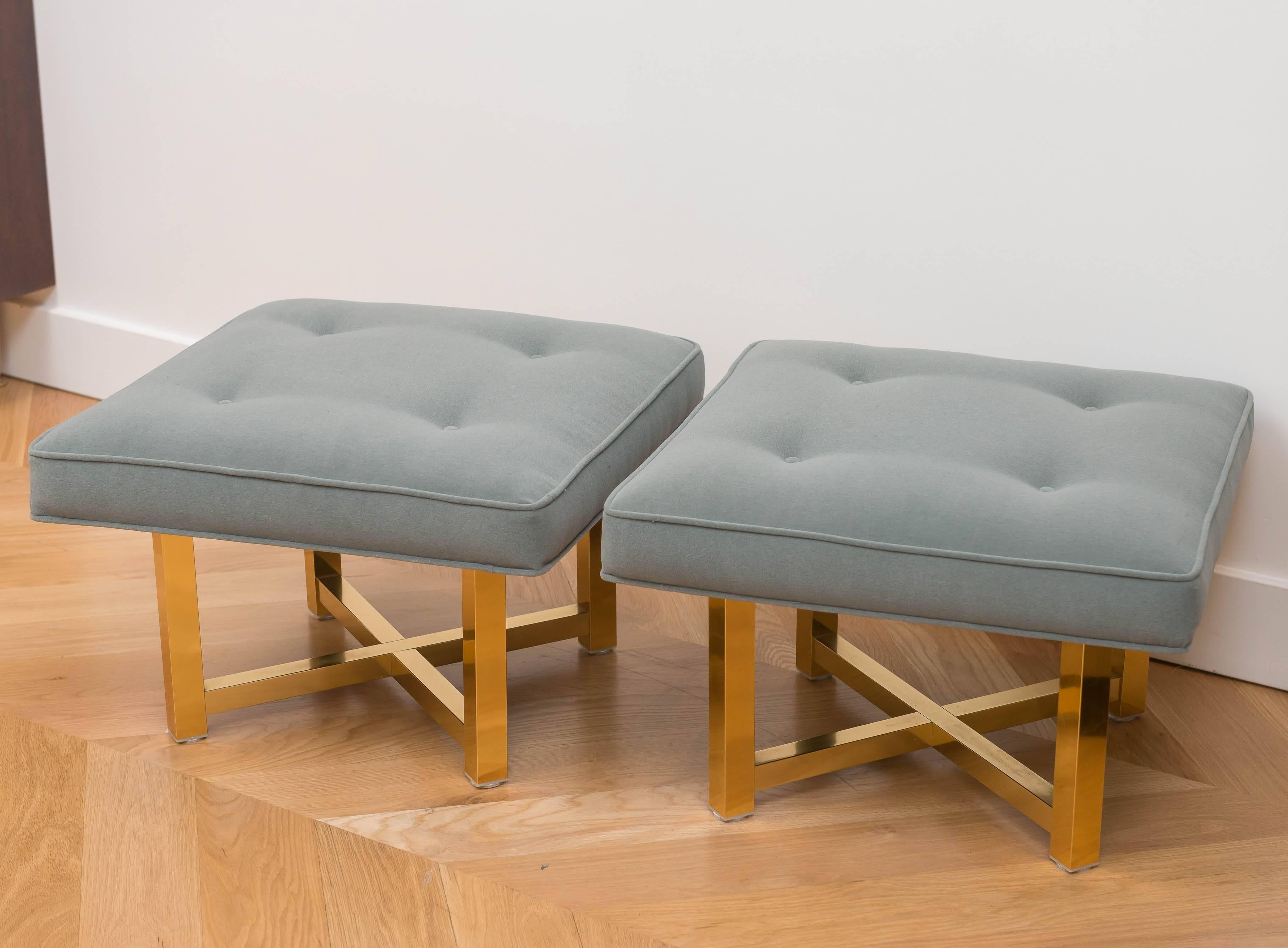 Chis pair of 80's low ottoman with brass plated bases.
New alpaca wool fabric