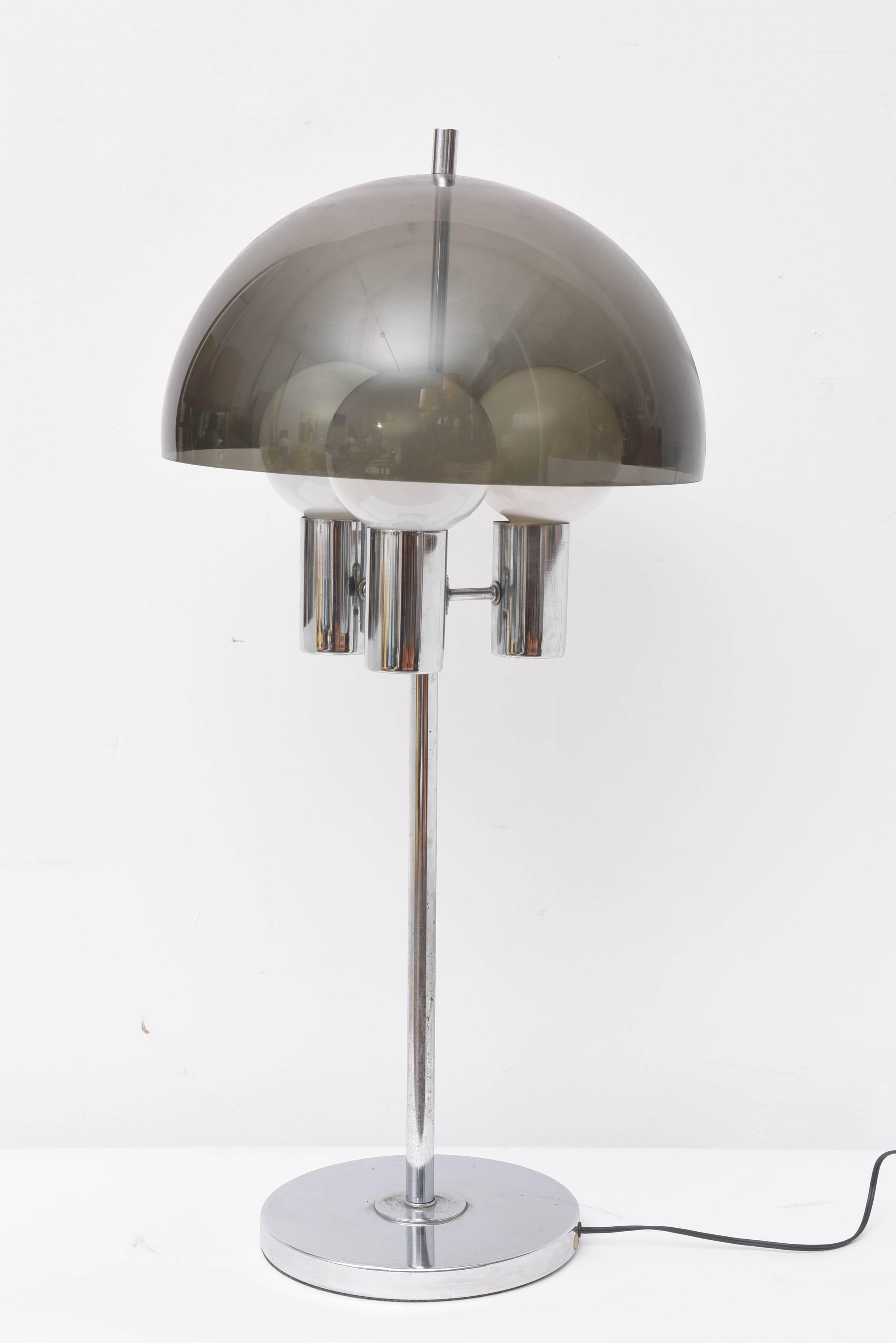 Mid-20th Century Chrome and Smoked Lucite Tall Table Lamp, 1960s, USA For Sale