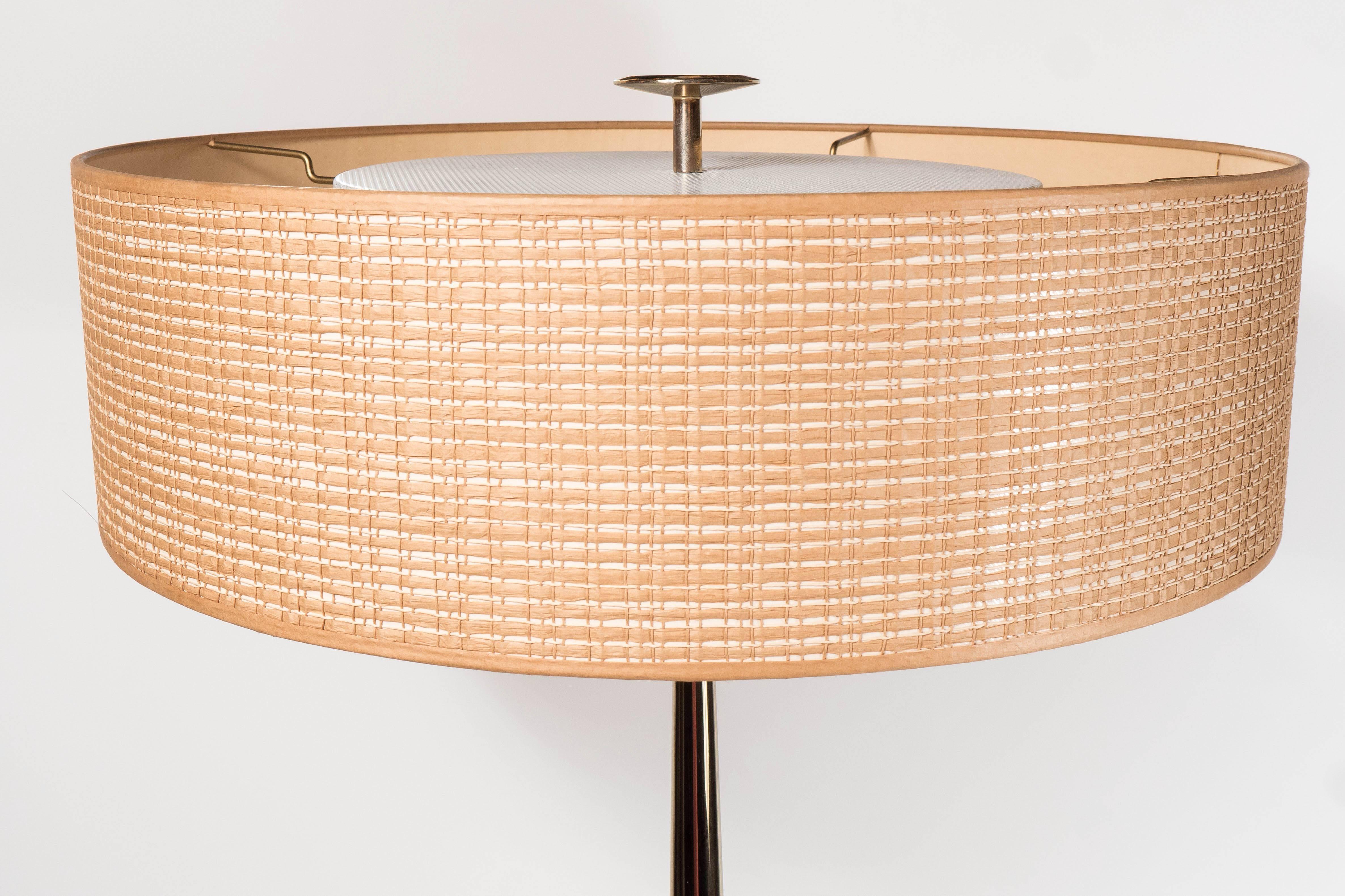 Mid-Century Modernist Table Lamp by Stiffel with Cream Travertine Base In Excellent Condition In New York, NY
