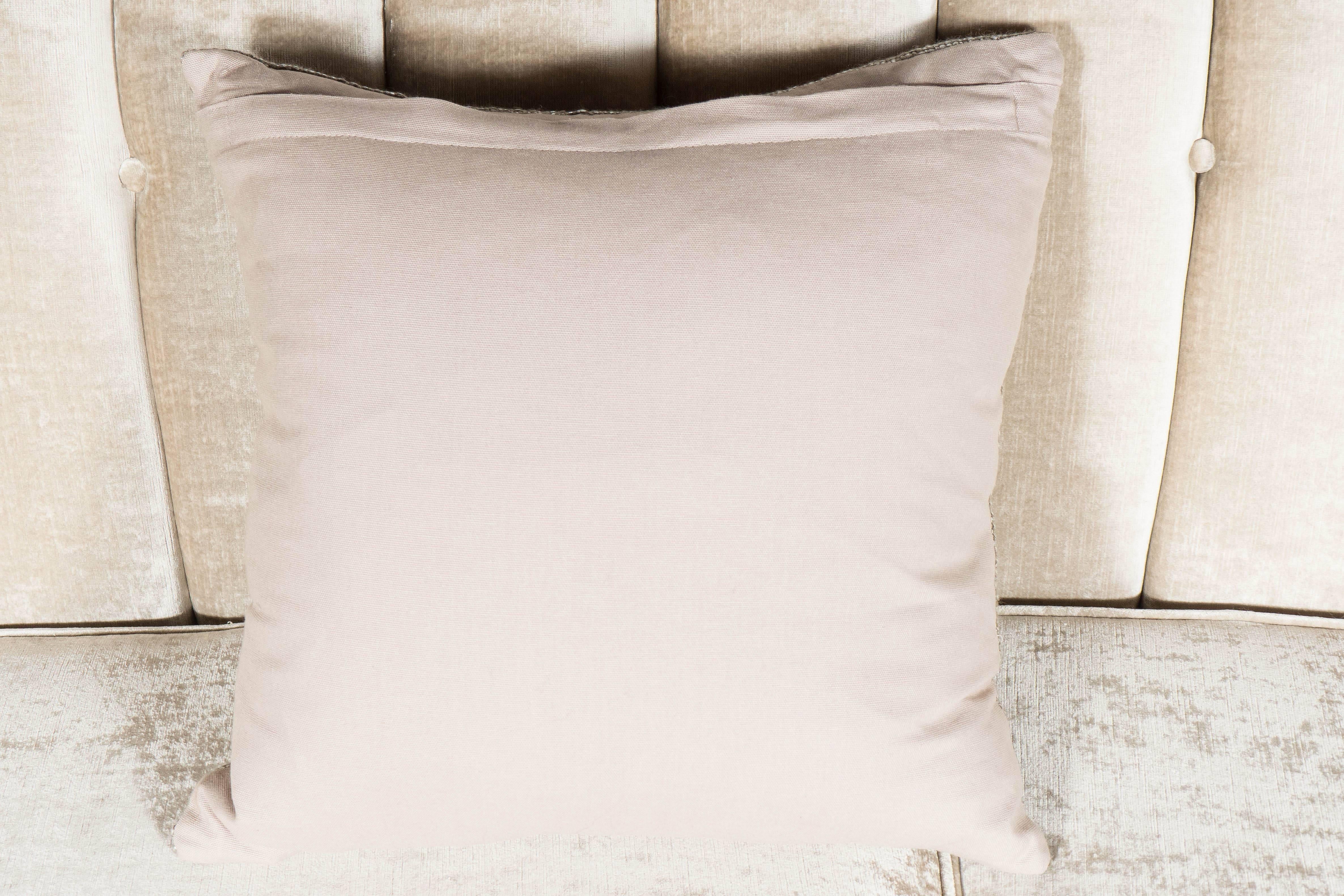 Modern Custom Textured Woven Metallic Platinum Pillow with Linen Backing For Sale