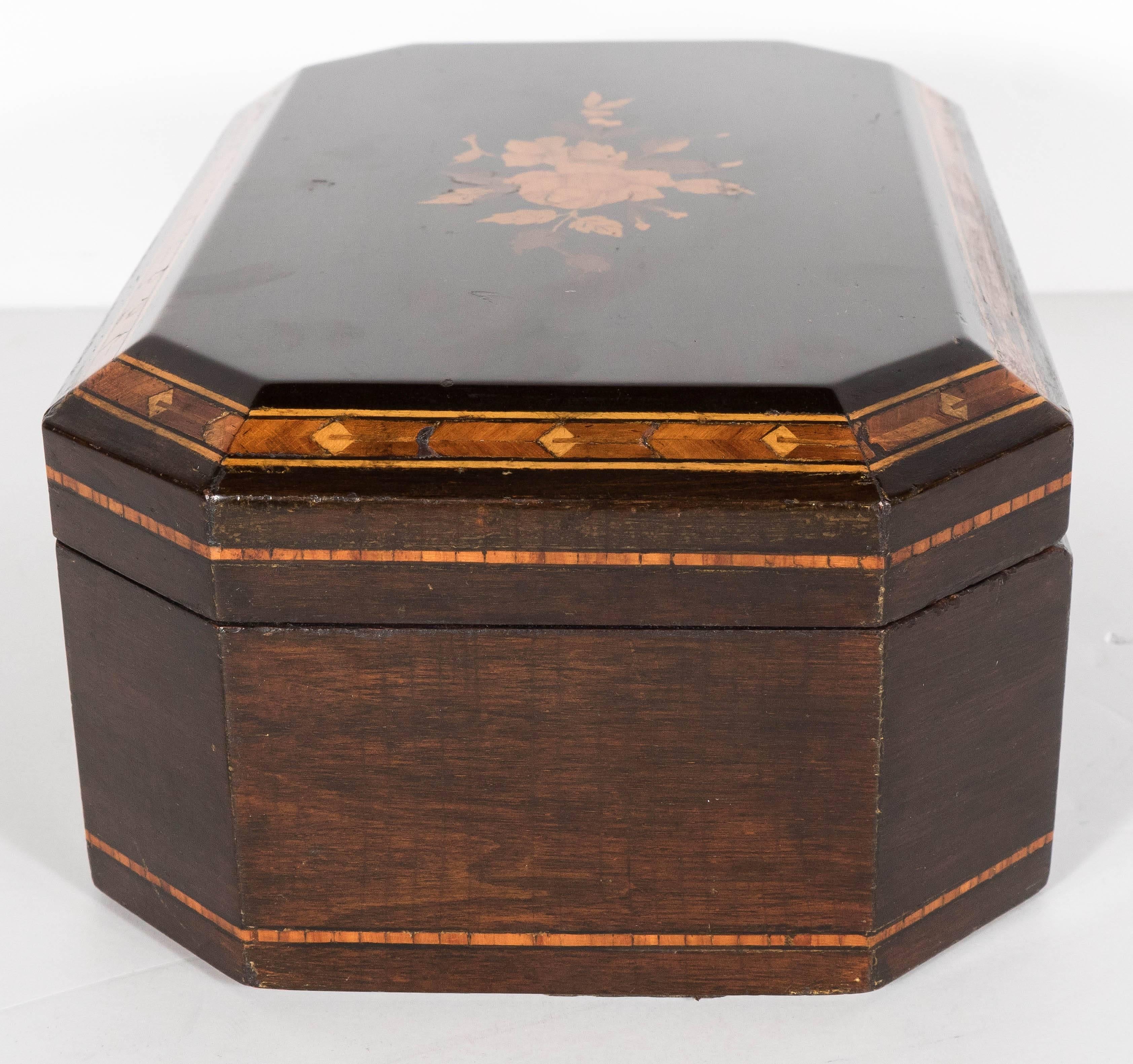 Exquisite Antique Inlaid Marquetry Exotic Wood Box with Hand-Forged Tin Interior In Excellent Condition In New York, NY