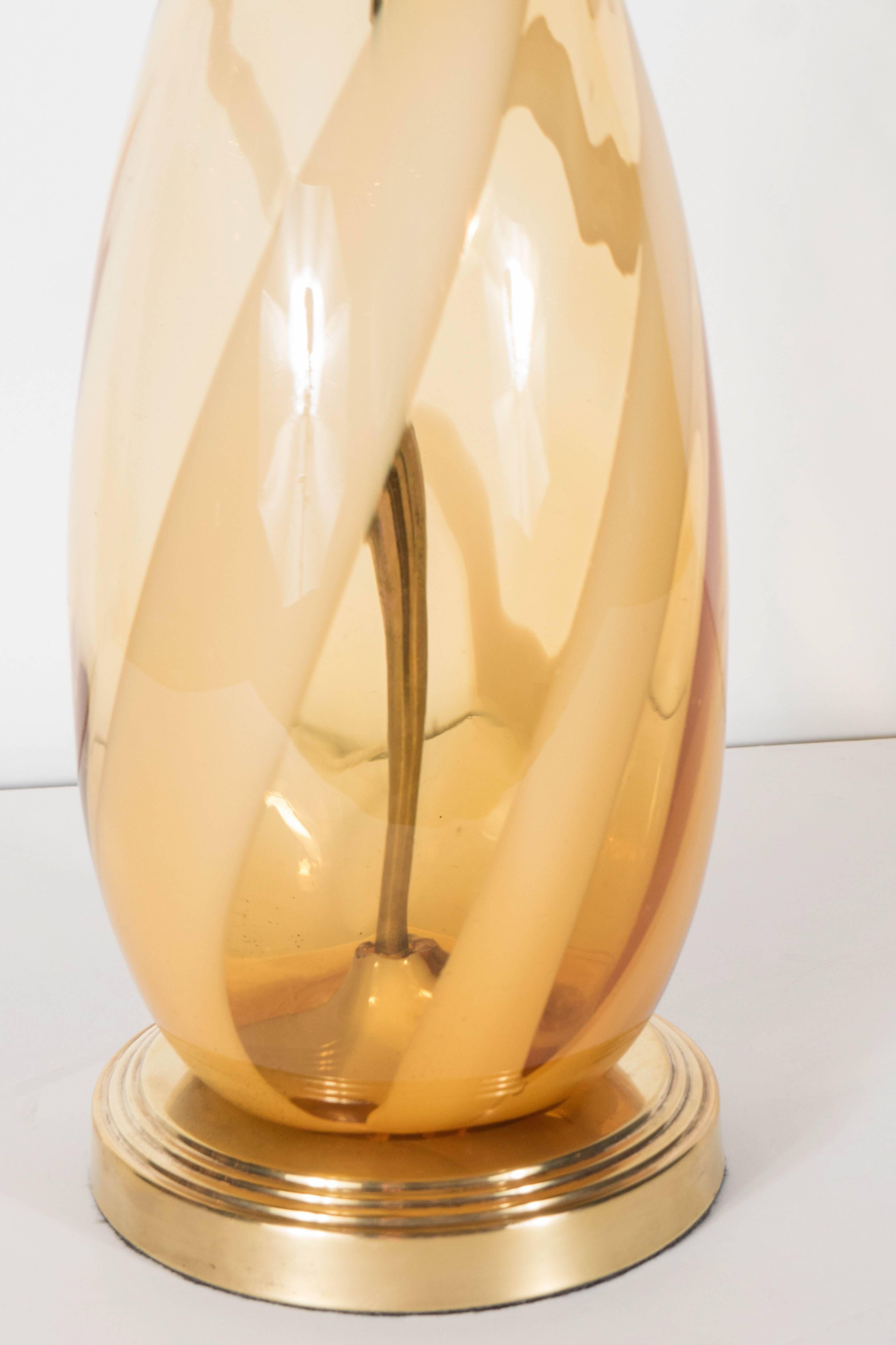 Italian Mid-Century Modernist Handblown Murano Glass Balustrade Form Lamp