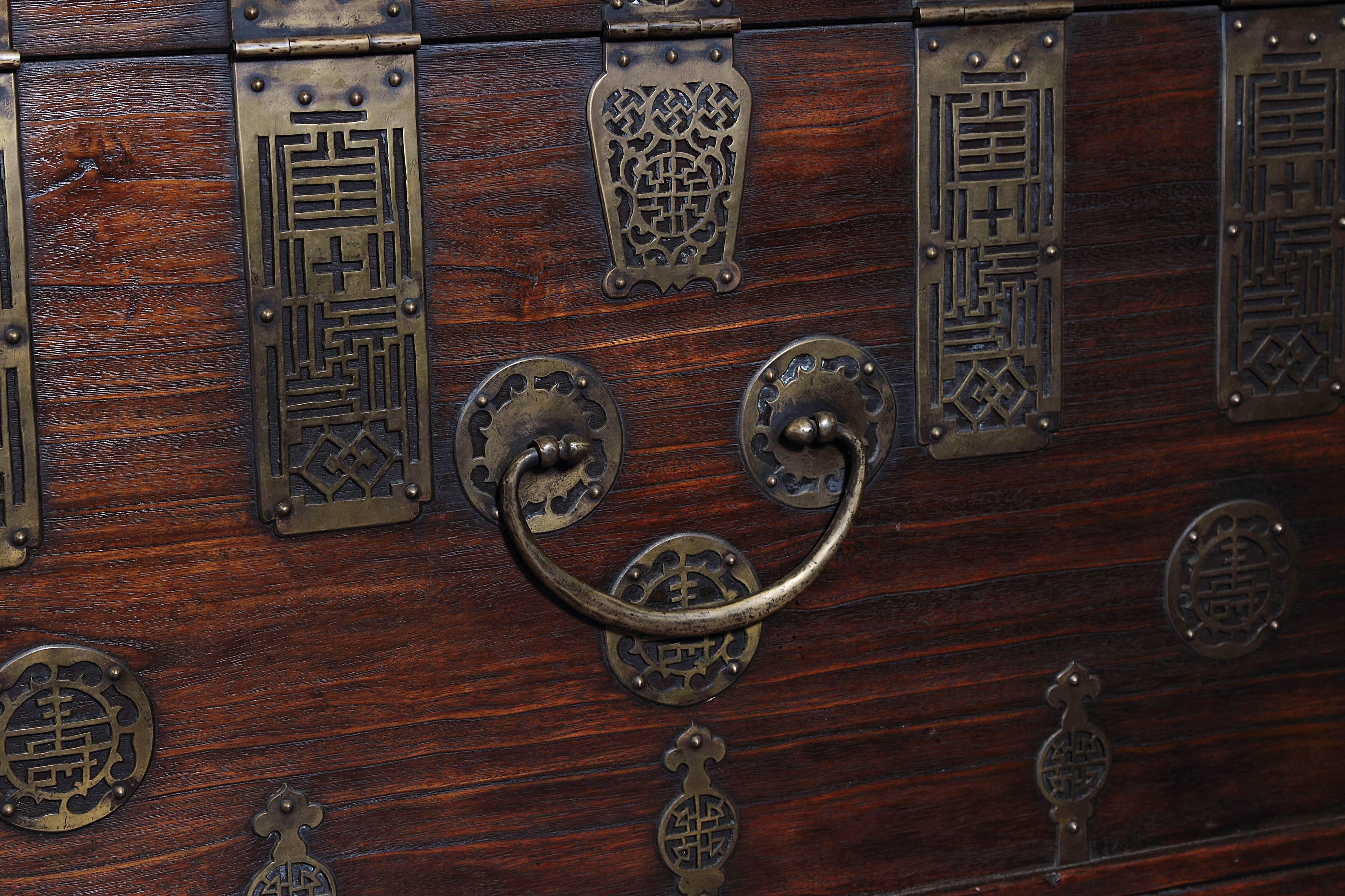 Early 20th Century Korean Chest, Retro-Fitted for Television For Sale 1
