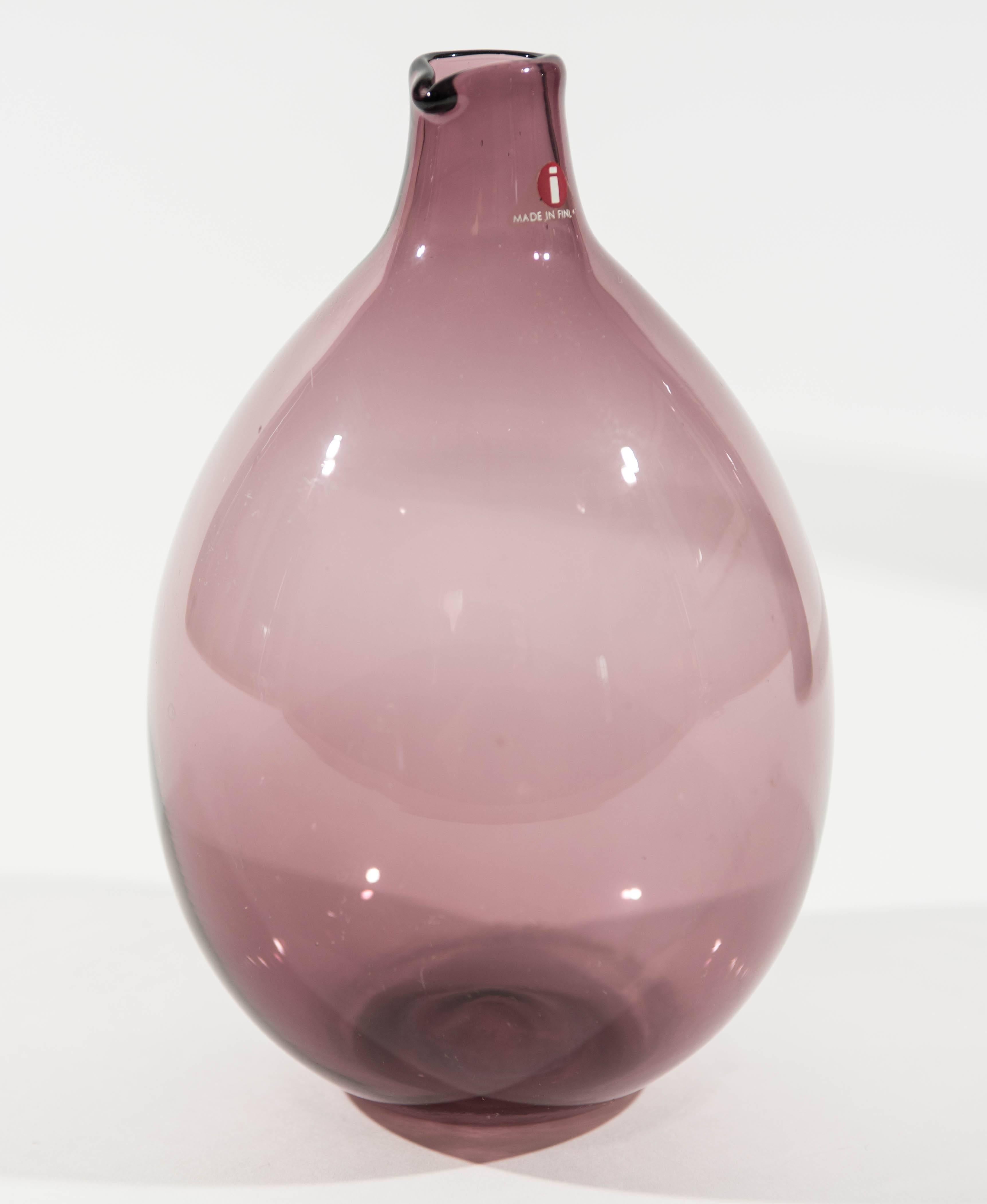 Finnish Timo Sarpaneva Two Pink Glass Bird Bottle and One Aurinkopallo Sun Ball For Sale