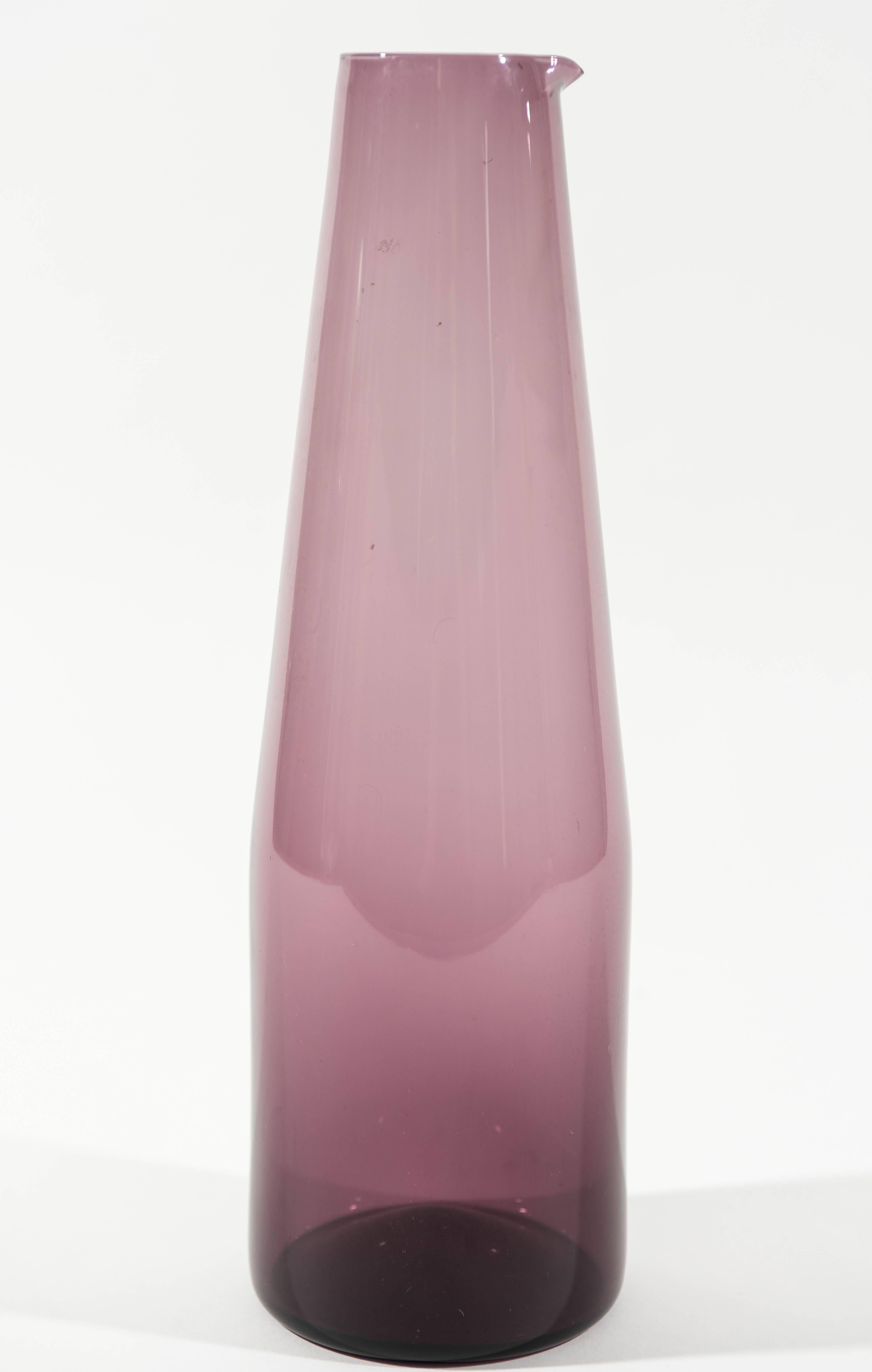 Timo Sarpaneva Two Pink Glass Bird Bottle and One Aurinkopallo Sun Ball In Good Condition For Sale In Toronto, ON