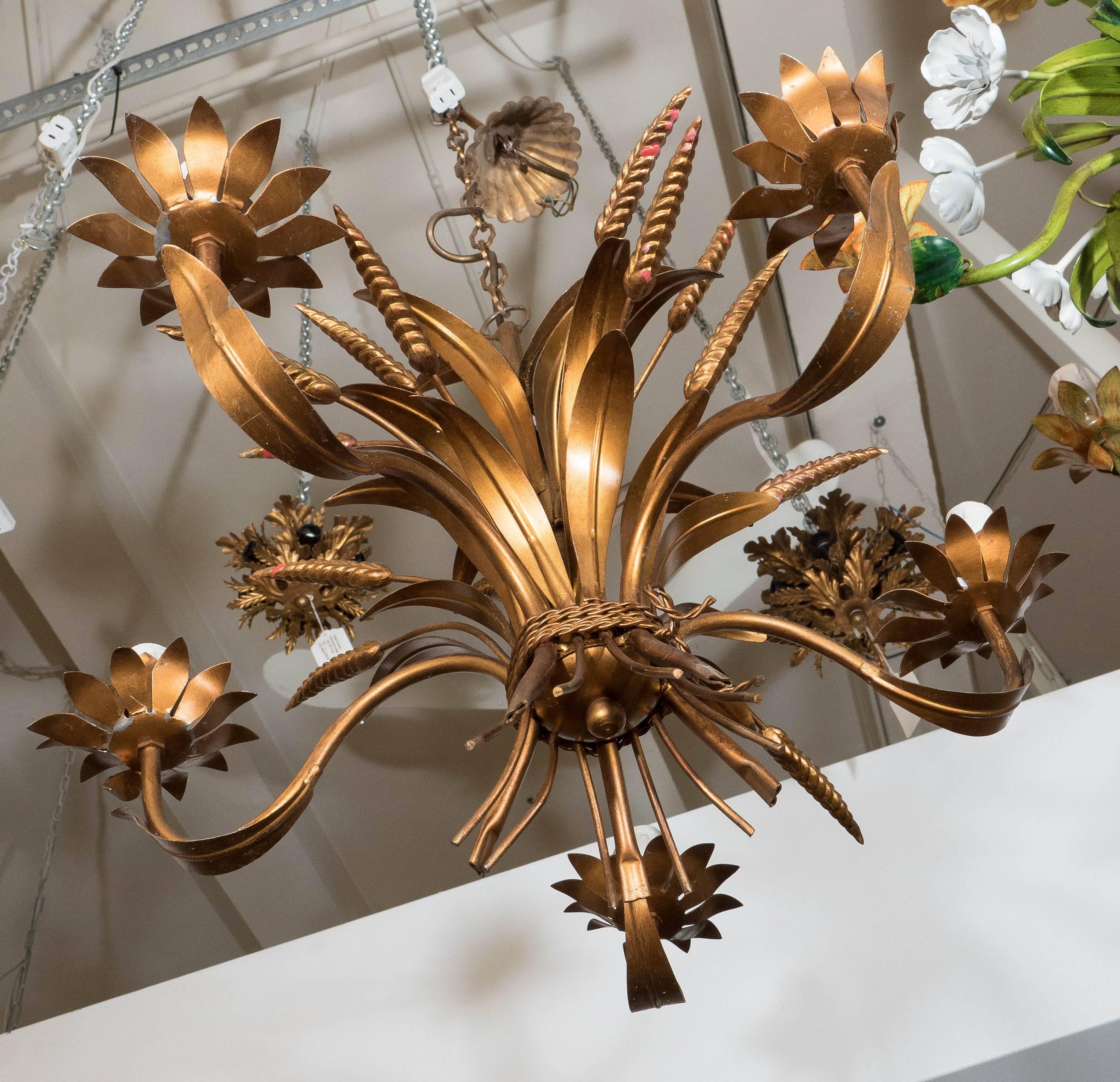 Mid-20th Century Spectacular French 1960s Wheat Tole Chandelier in Gilded Metal