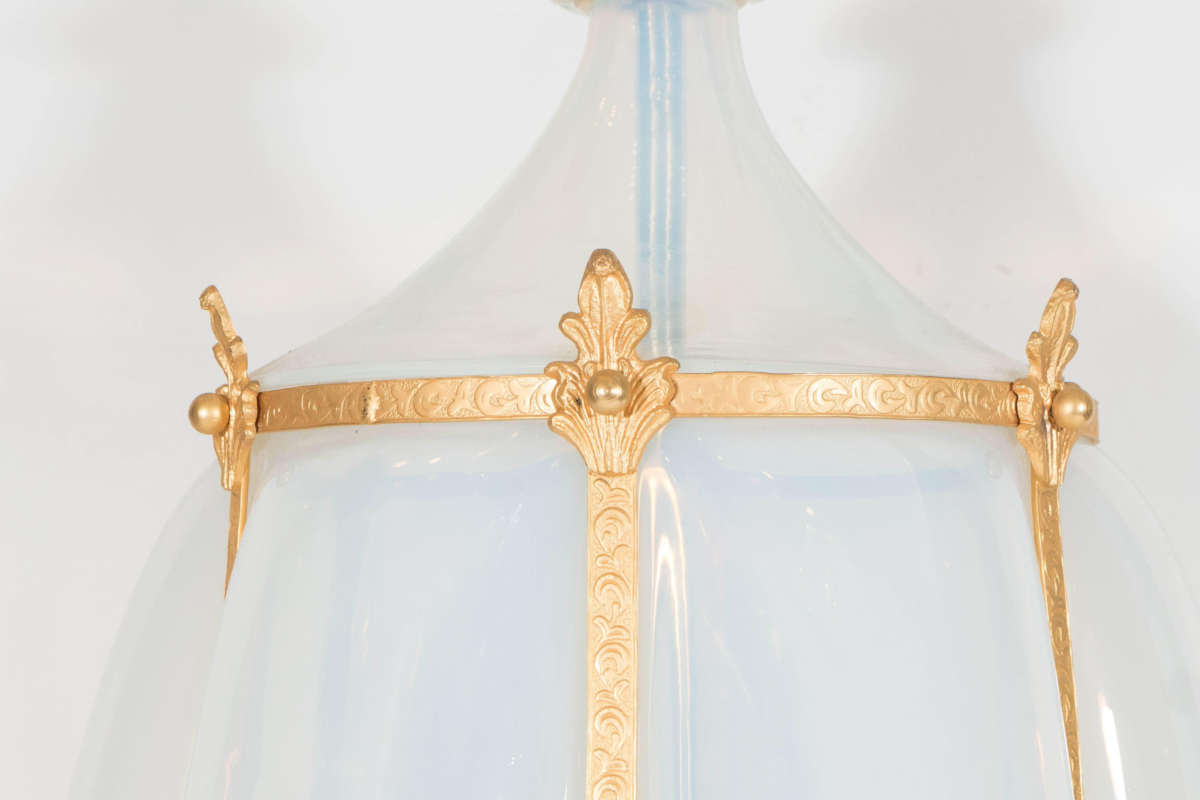 Midcentury Italian Monumental Opaline Glass Lamp In Excellent Condition In New York, NY