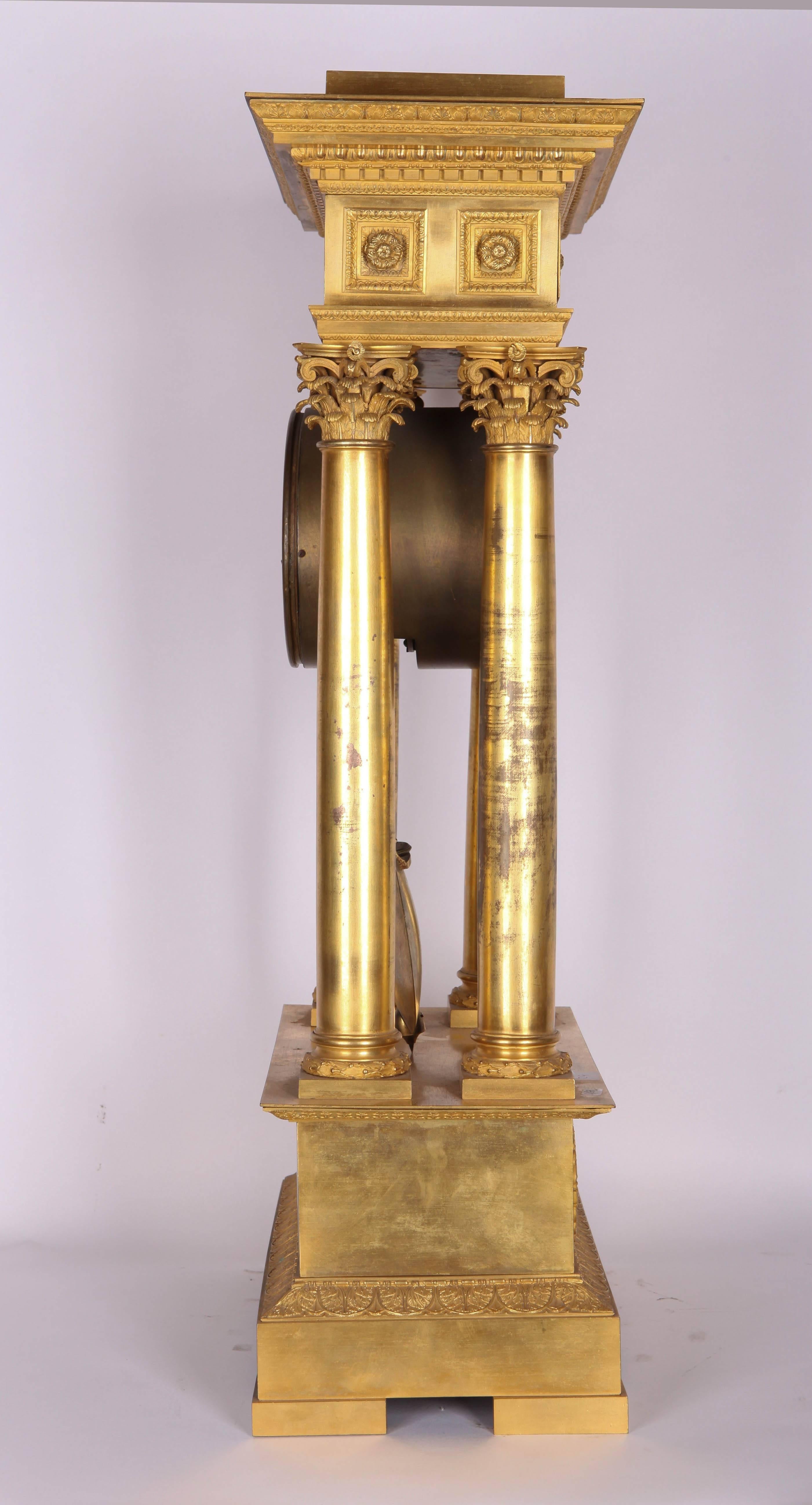 19th Century French Empire gilt bronze Mantel Clock For Sale 1